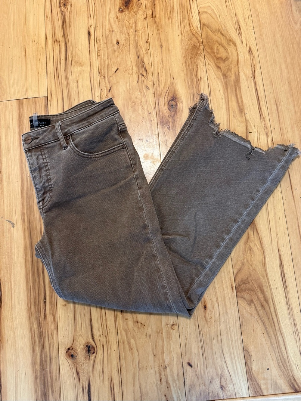 Wild Oak Boutique - Neona Risen Jeans - Women’s 9/29 - Picture 9 of 9